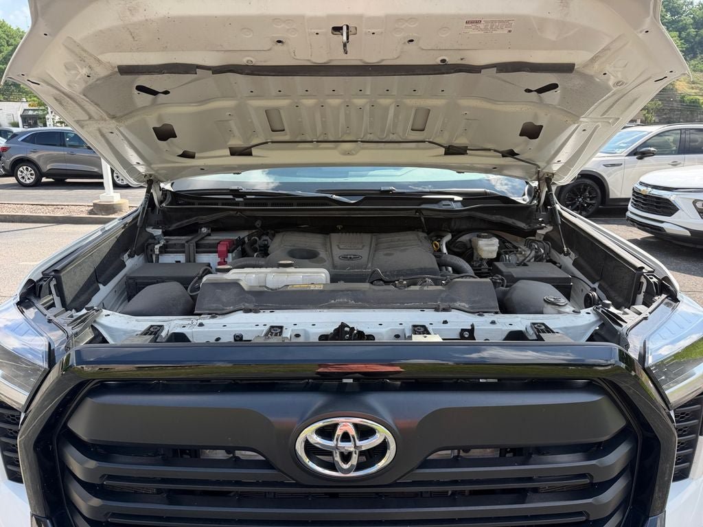 Certified 2025 Toyota Tundra SR w/ SR Tow Package AWD/4WD image 27