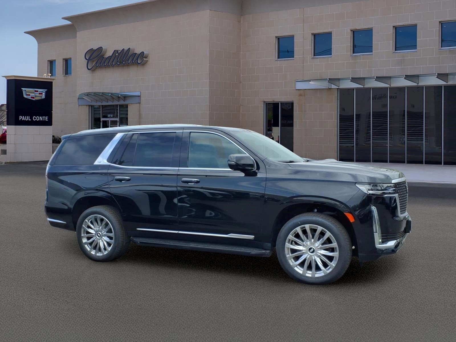 Used 2023 Cadillac Escalade Premium Luxury AWD/4WD image 4