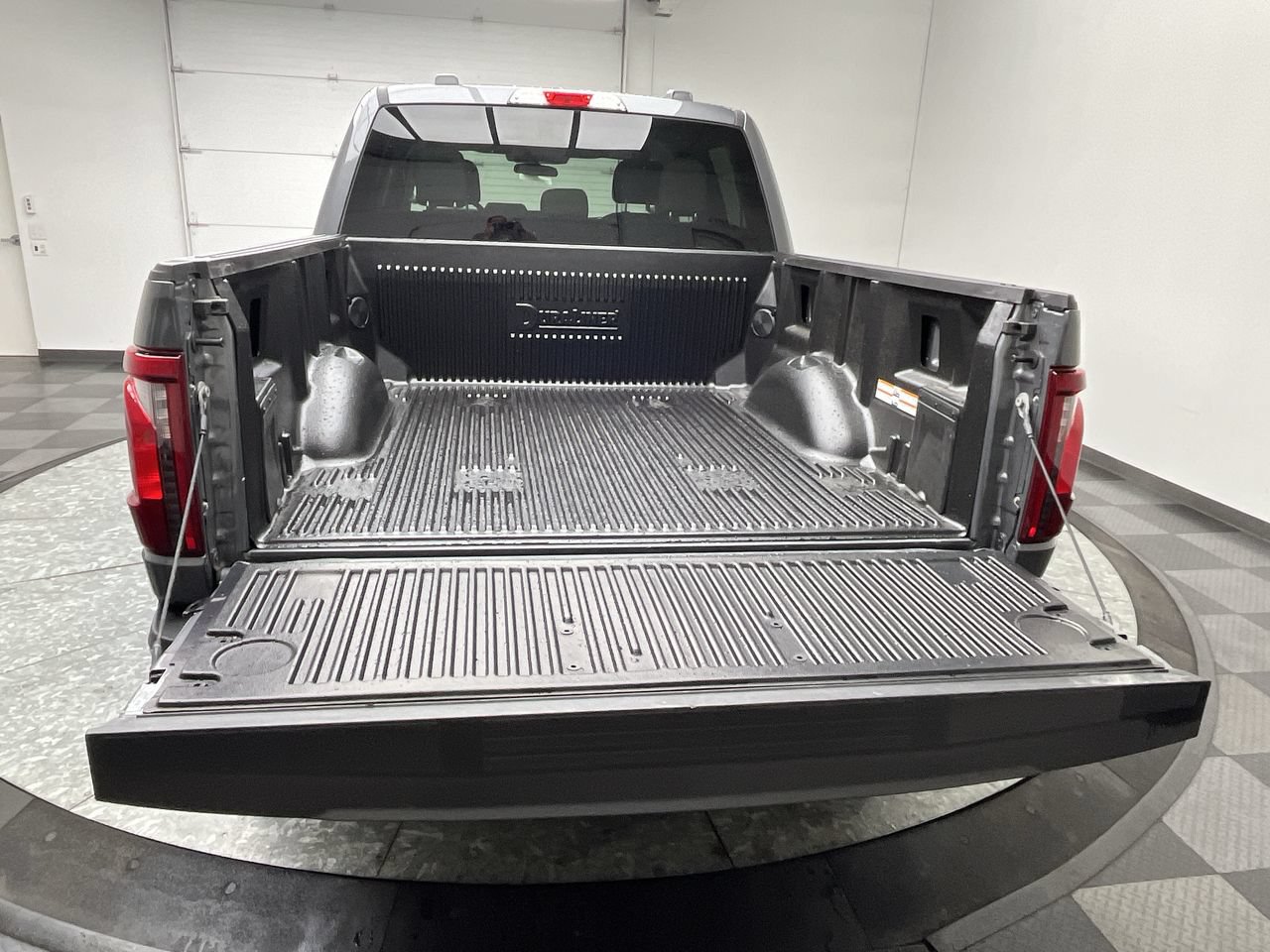 Certified 2025 Ford F150 XLT w/ Equipment Group 301A Standard AWD/4WD image 27