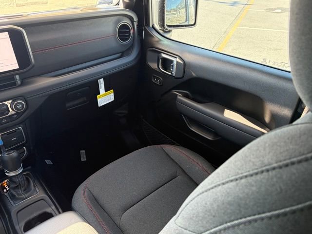 New 2026 Jeep Wrangler Unlimited Rubicon image 35