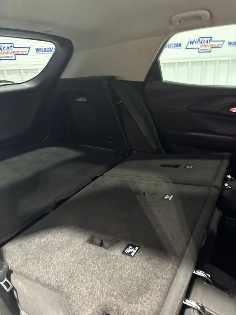 Used 2022 Chevrolet TrailBlazer LT FWD image 34