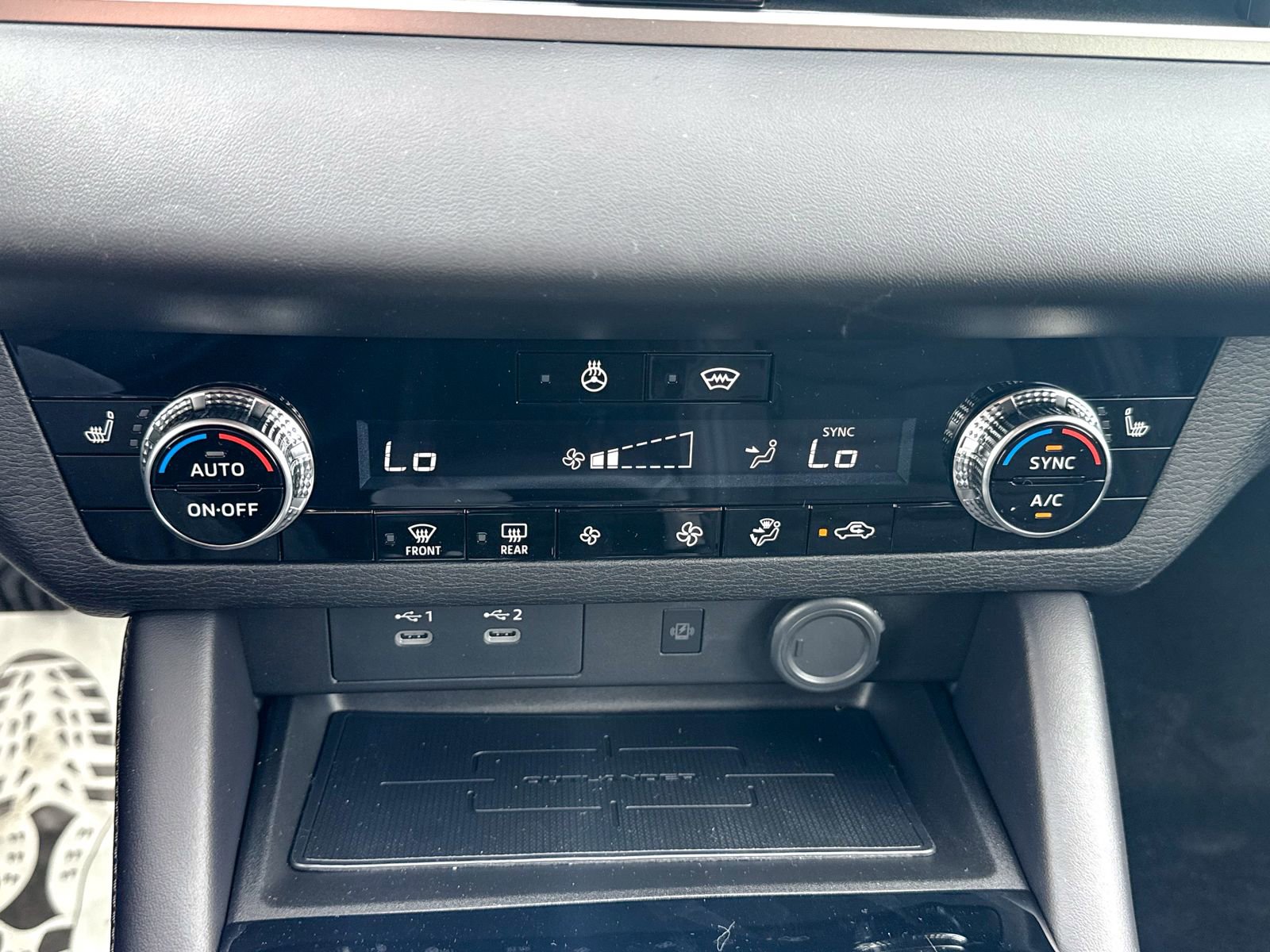 New 2026 Mitsubishi Outlander SE AWD/4WD image 34
