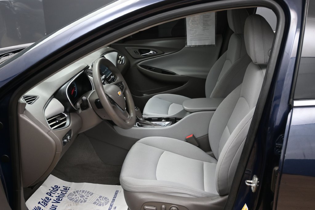 Used 2018 Chevrolet Malibu LS FWD image 10