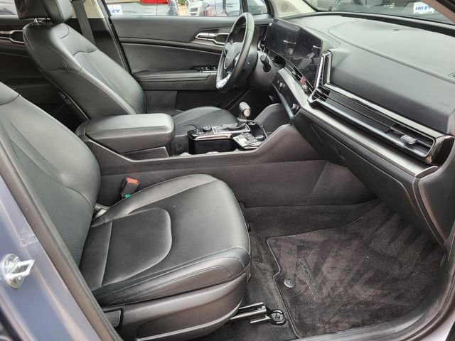 Used 2023 Kia Sportage EX image 7