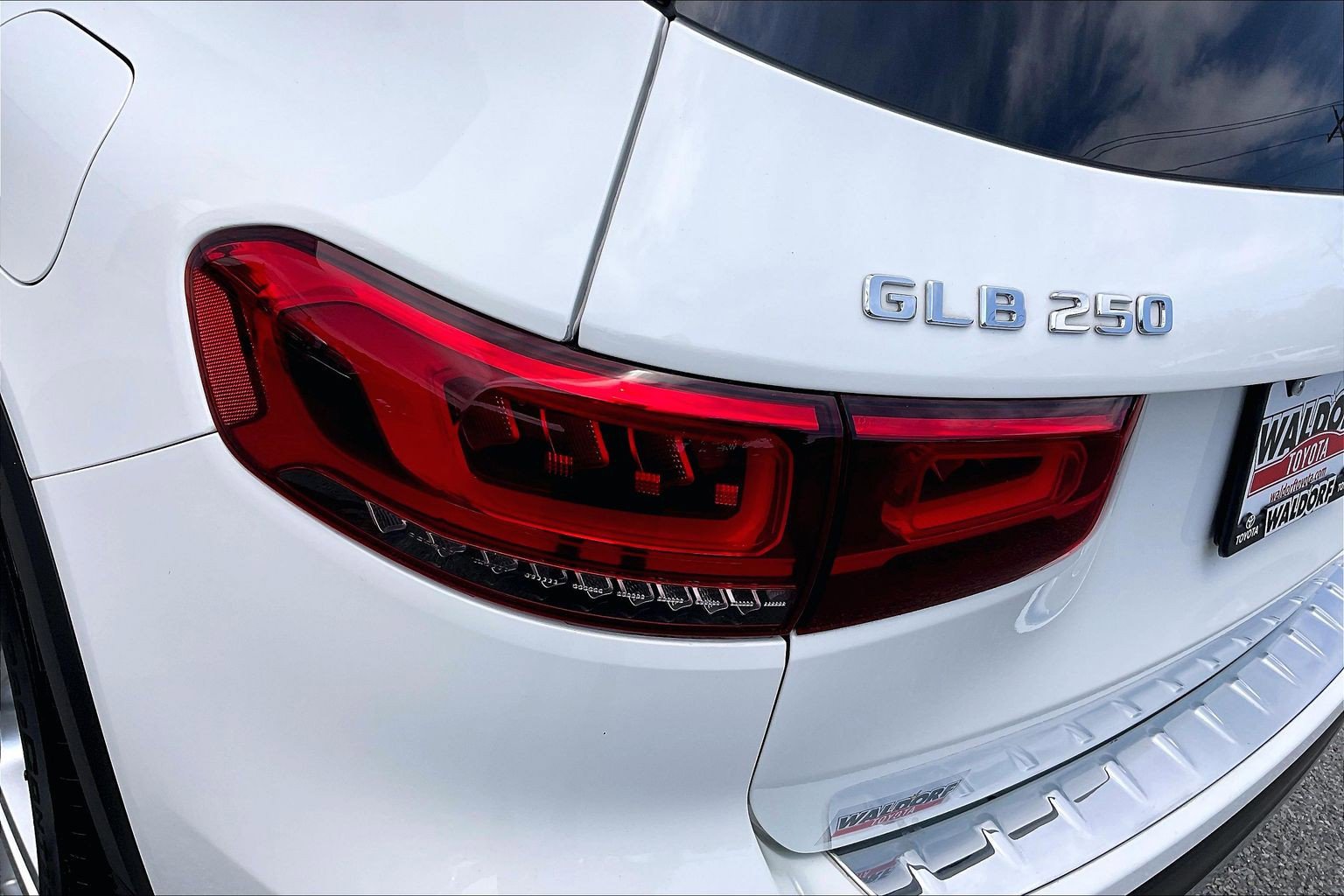 Used 2021 Mercedes-Benz GLB 250 image 33