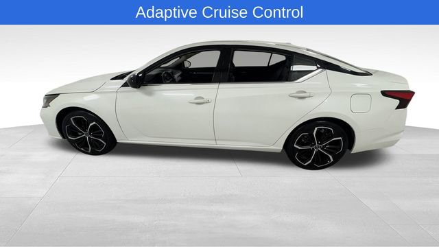 Used 2024 Nissan Altima 2.5 SR FWD image 6