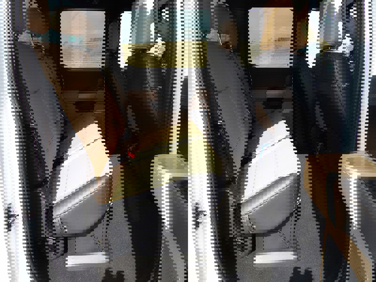 New 2025 Ford F250 Lariat w/ Chrome Package image 47