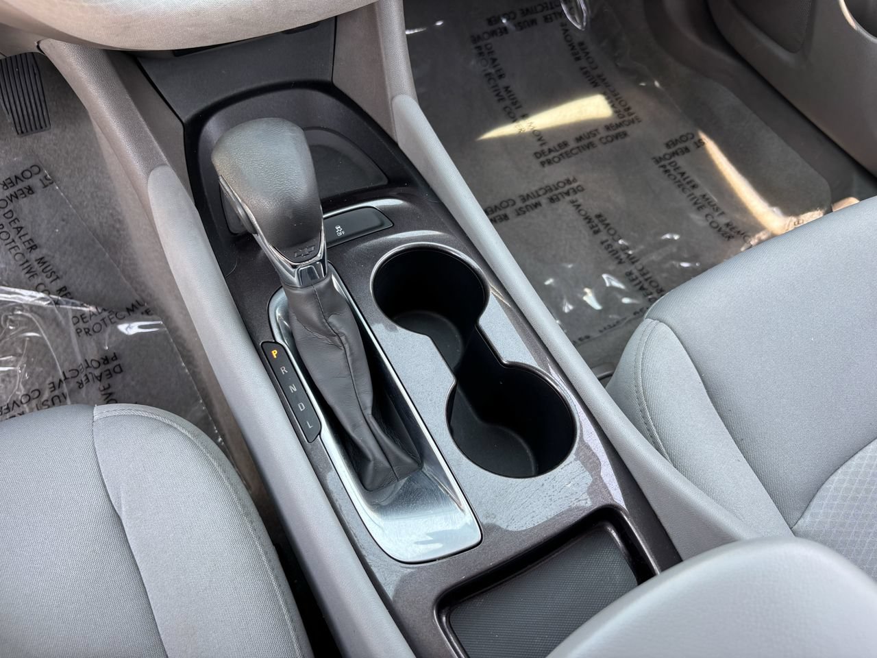 Used 2021 Chevrolet Malibu LS FWD image 23
