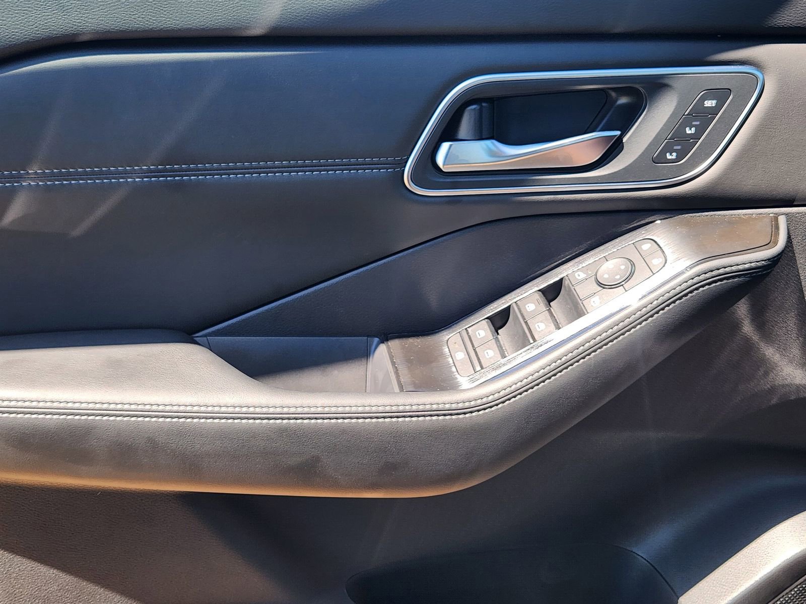 New 2026 Nissan Rogue Platinum AWD/4WD image 21