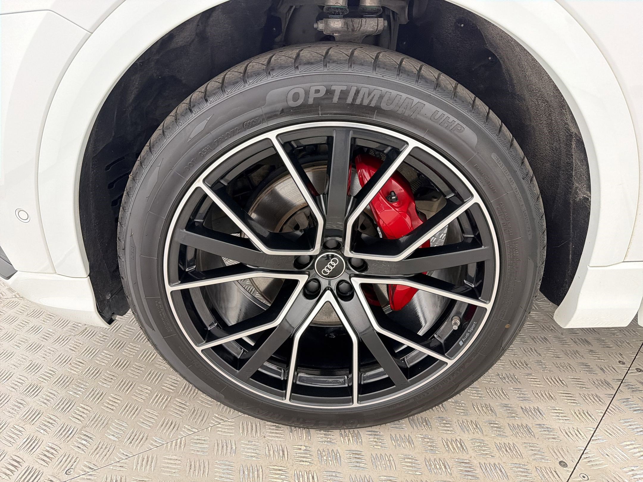 Certified 2023 Audi Q8 Premium Plus w/ Premium Plus Package image 11