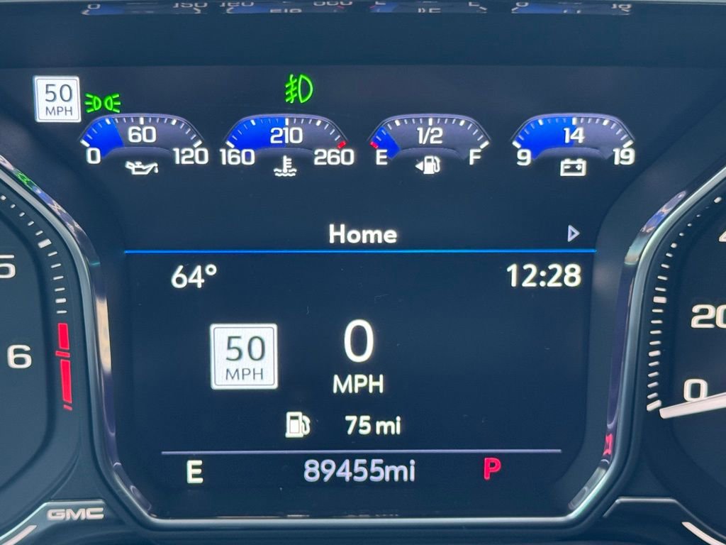 Used 2021 GMC Yukon XL Denali w/ Denali Ultimate Package RWD image 26