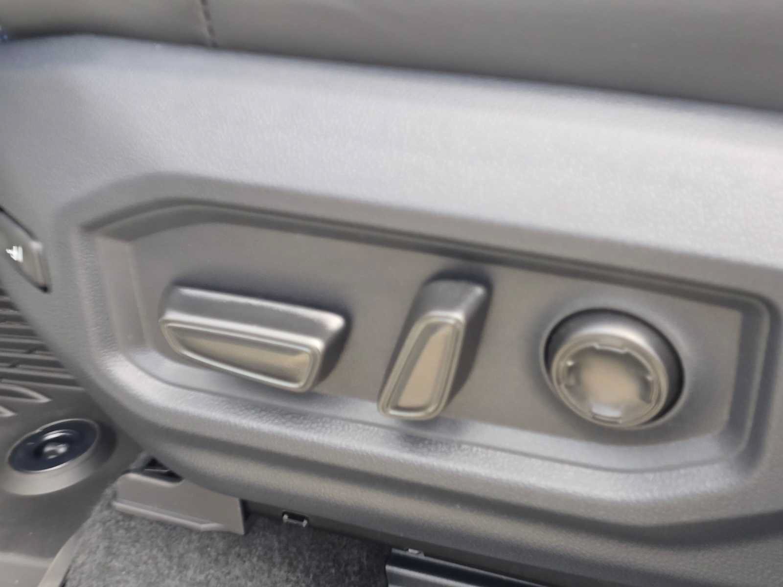 New 2026 Toyota Sequoia Platinum AWD/4WD image 24