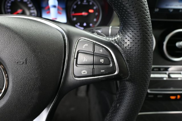 Used 2019 Mercedes-Benz GLC 300 image 23