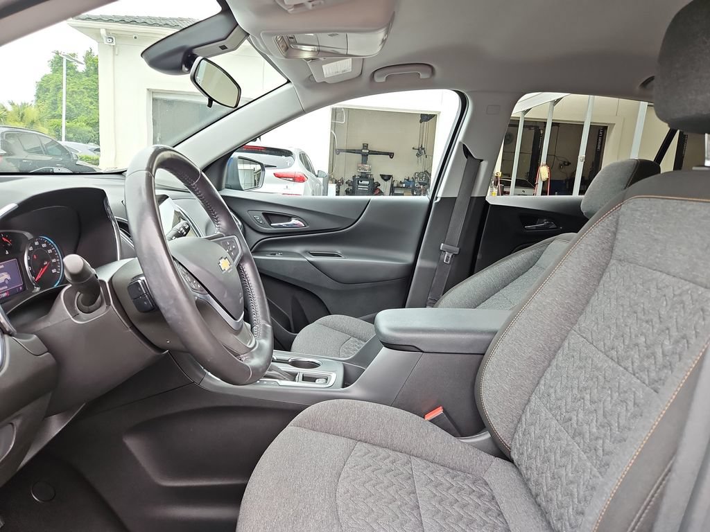 Used 2022 Chevrolet Equinox LT FWD image 21