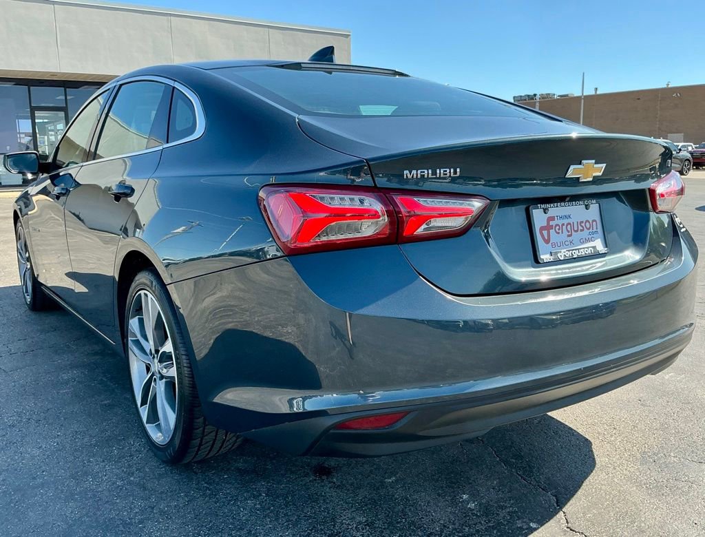 Used 2021 Chevrolet Malibu LT FWD image 13