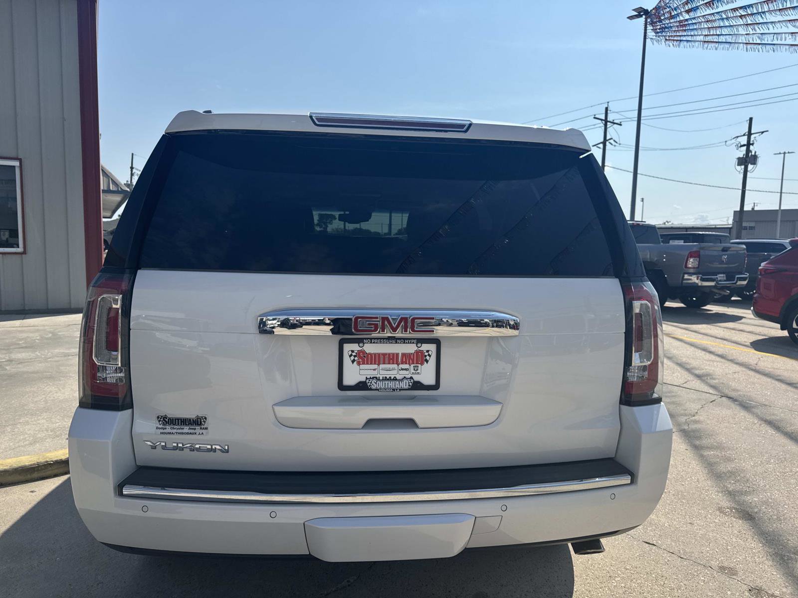 Used 2019 GMC Yukon Denali w/ Denali Ultimate Package image 6