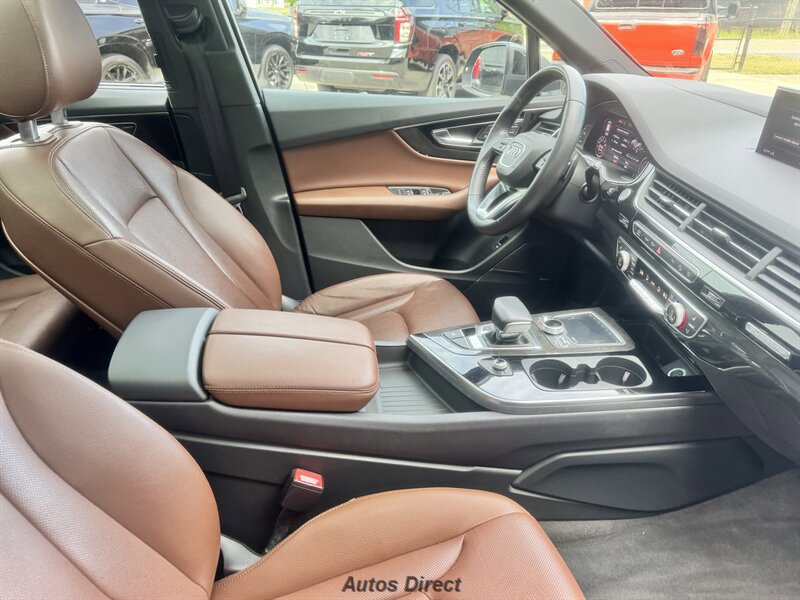 Used 2018 Audi Q7 3.0T Prestige w/ Prestige Package AWD/4WD image 24