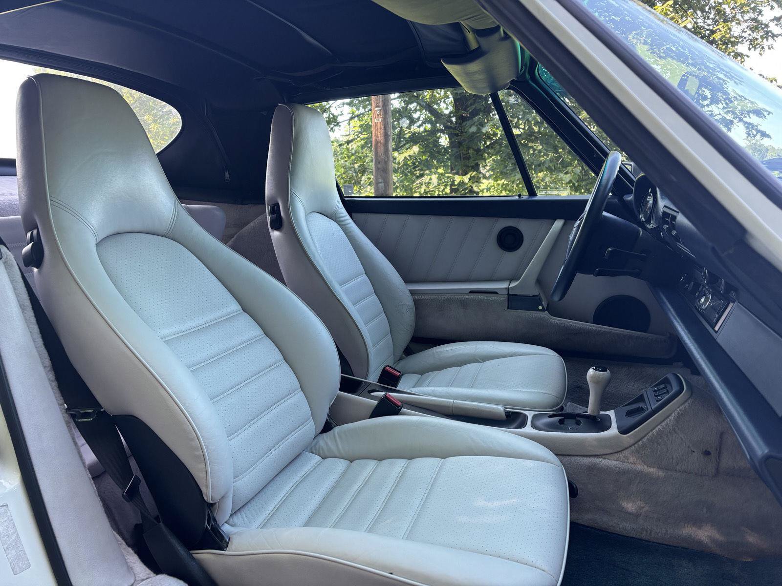 Used 1991 Porsche 911 Carrera image 6