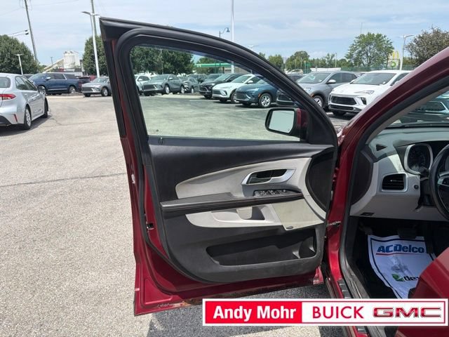 Used 2010 Chevrolet Equinox LT FWD image 21