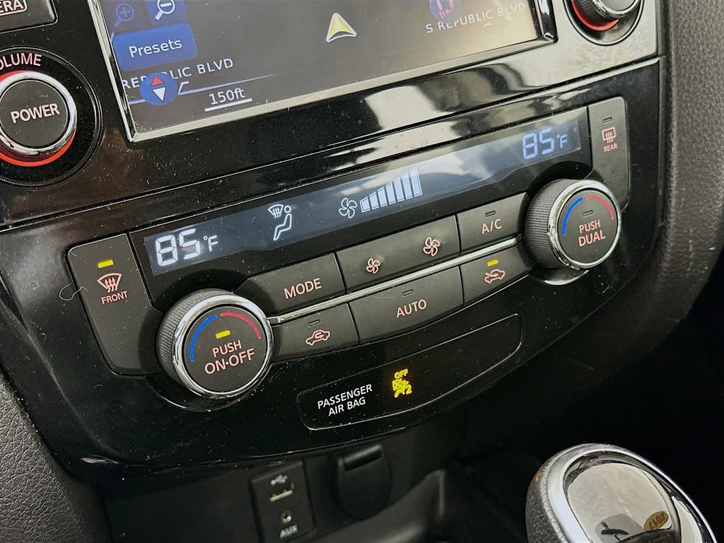 Used 2017 Nissan Rogue Sport SV w/ SV Premium Package image 22