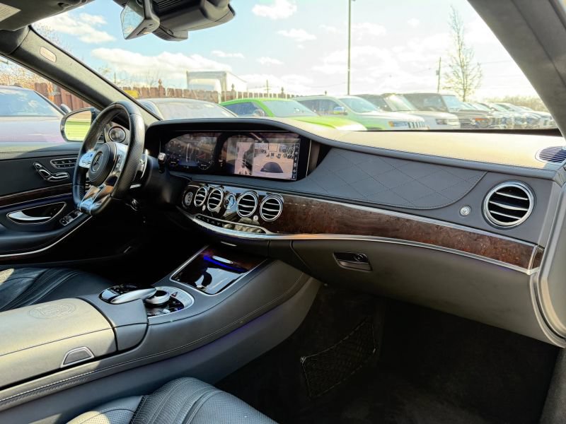Used 2020 Mercedes-Benz S 63 AMG 4MATIC Sedan image 31
