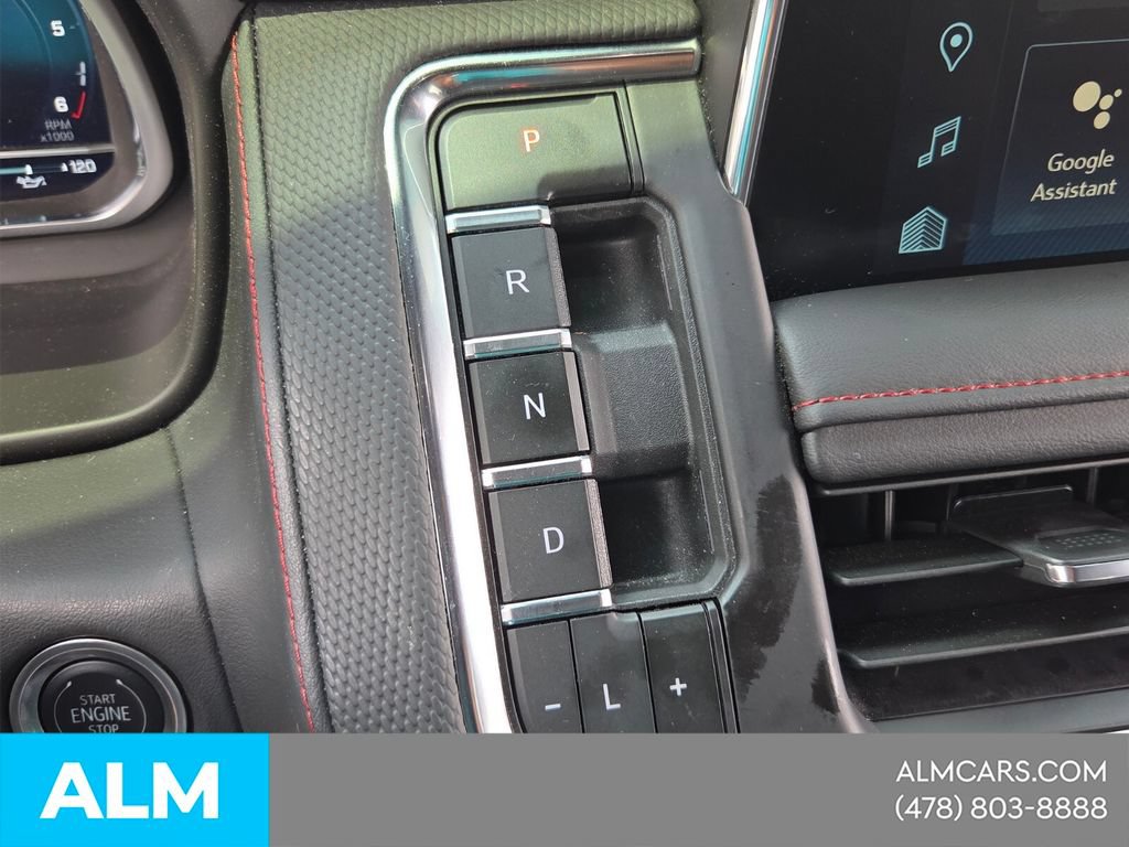 Used 2024 Chevrolet Tahoe RST w/ Luxury Package RWD image 20