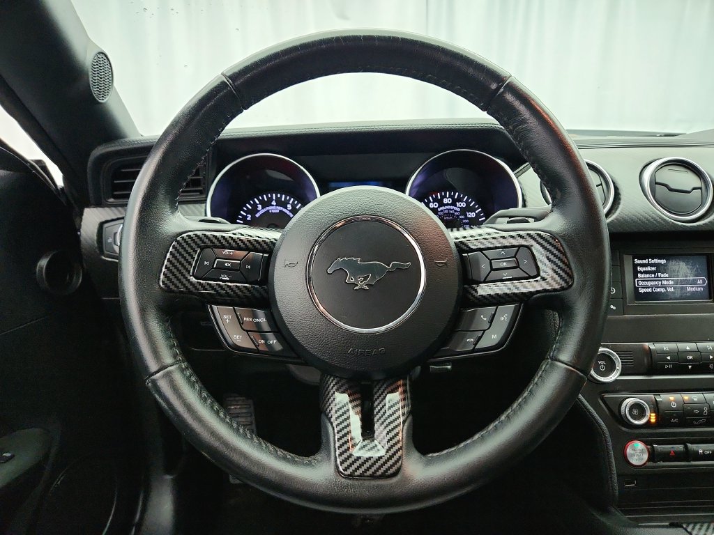 Used 2019 Ford Mustang Coupe RWD image 13