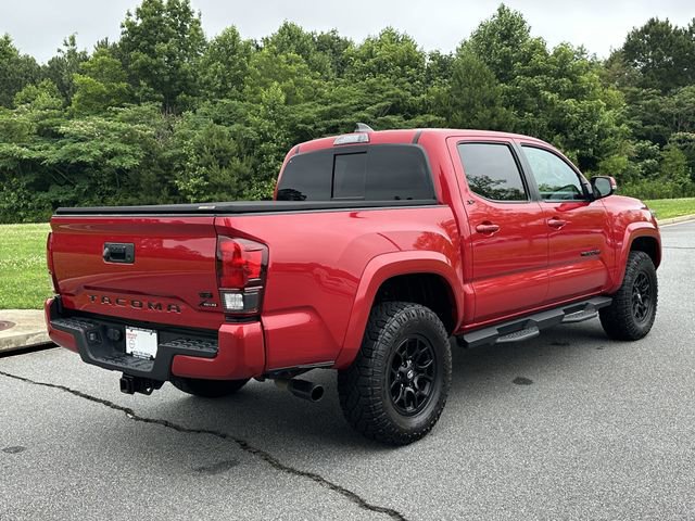 Used 2022 Toyota Tacoma SR5 w/ Technology Package RWD image 9