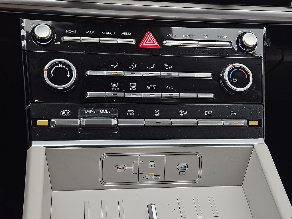 New 2026 Hyundai Santa Fe SE AWD/4WD image 19
