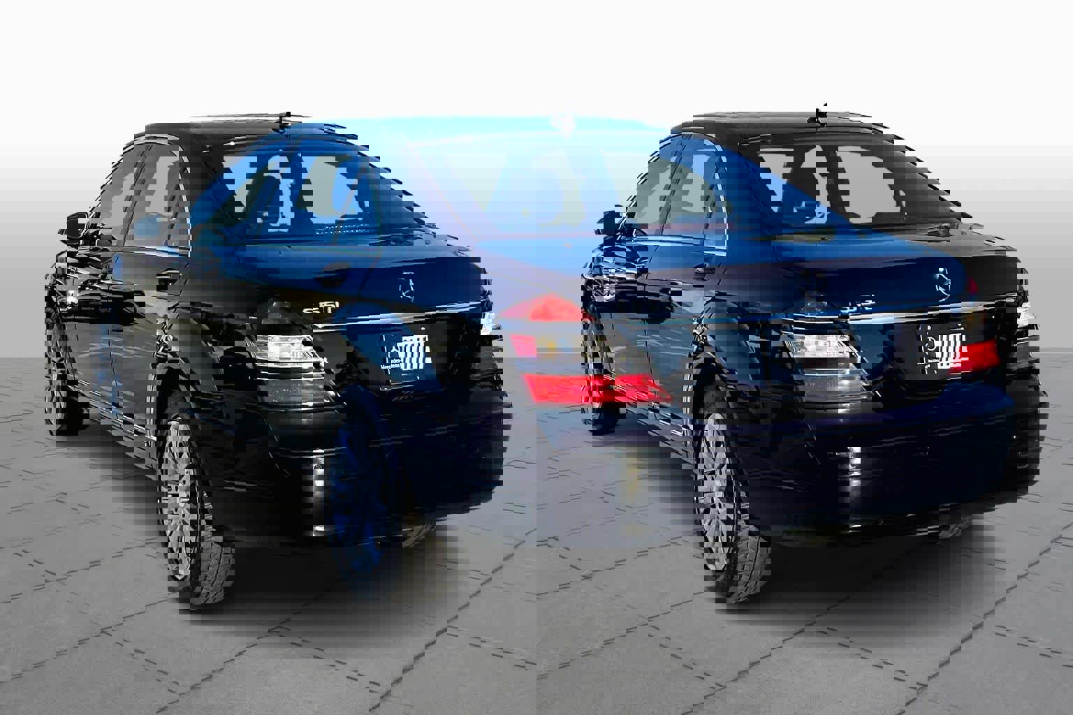 Used 2009 Mercedes-Benz S 550 image 10