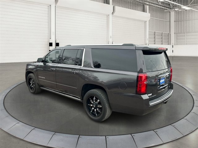 Used 2017 Chevrolet Suburban Premier image 2