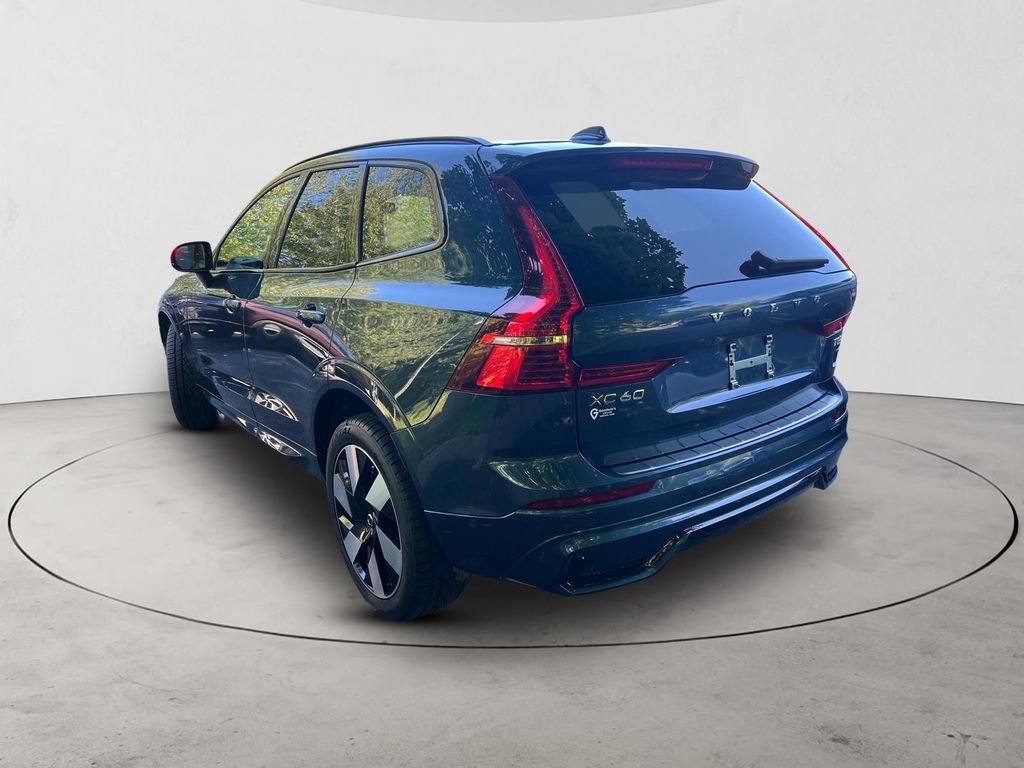 Certified 2025 Volvo XC60 T8 Ultra w/ Protection Package Premier AWD/4WD image 3