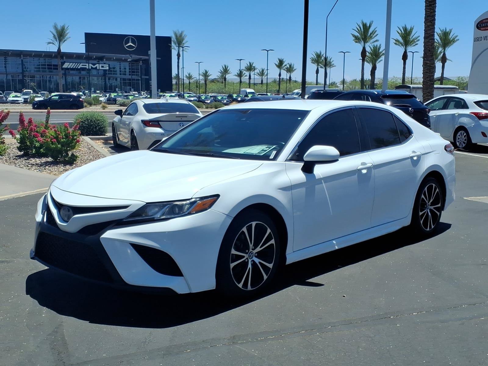 Used 2018 Toyota Camry SE FWD image 8