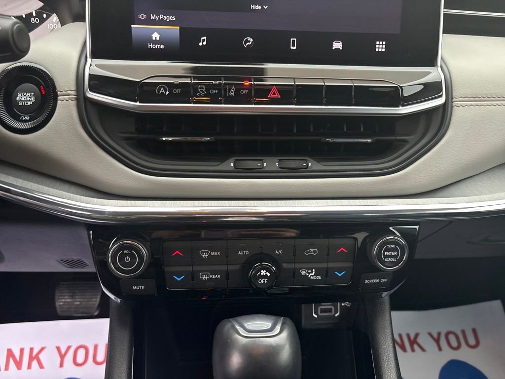 Certified 2022 Jeep Compass Limited image 24