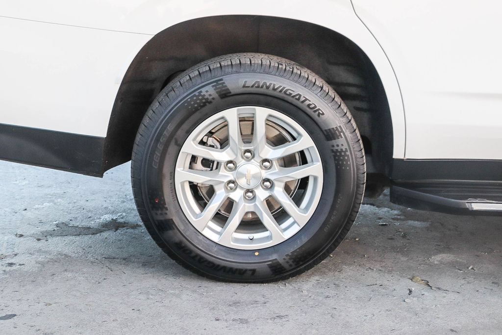 Used 2024 Chevrolet Tahoe LT RWD image 12