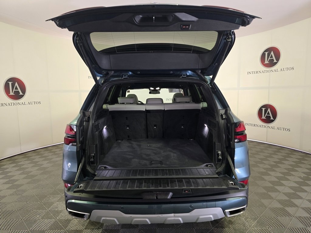 Used 2024 BMW X5 xDrive40i image 8