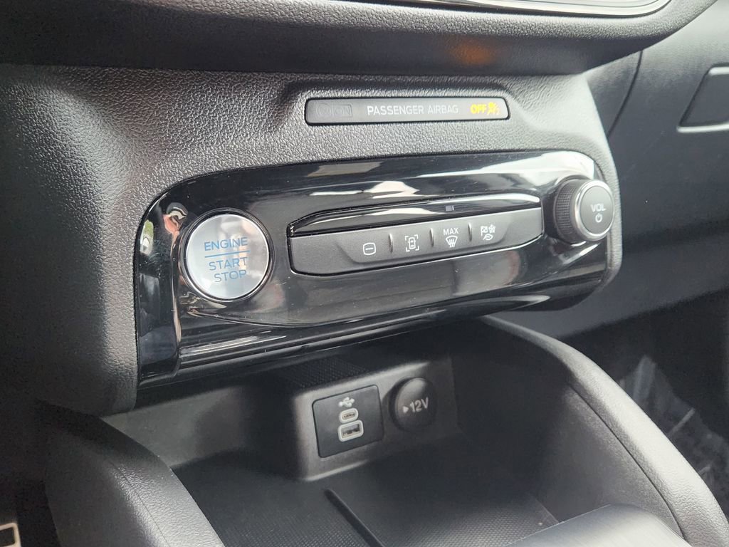Used 2024 Ford Escape ST-Line Select w/ Tech Pack #1 image 10