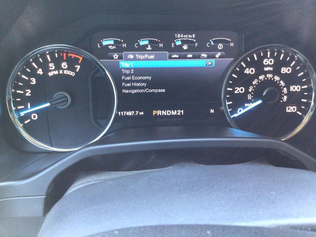 Used 2015 Ford F150 Lariat w/ Equipment Group 502A Luxury image 12