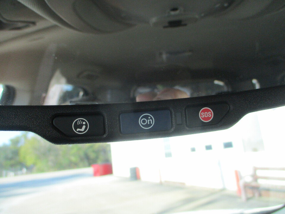 Used 2015 Chevrolet Equinox LT w/ Driver Convenience Package FWD image 34