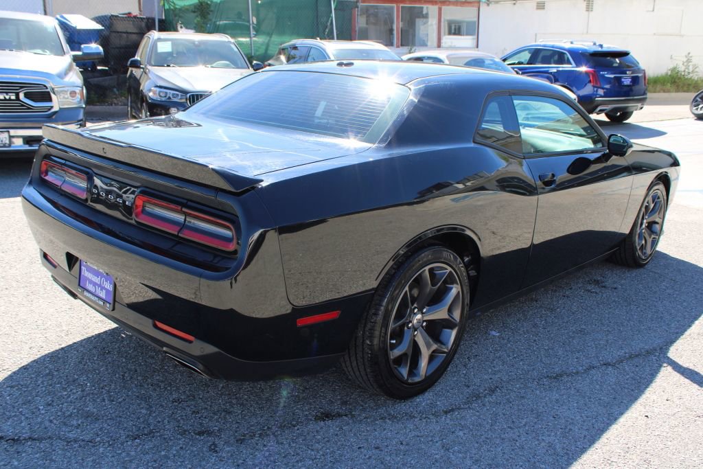 Used 2019 Dodge Challenger GT image 4