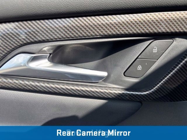 New 2027 Chevrolet Traverse Z71 w/ Driver Confidence Package AWD/4WD image 17