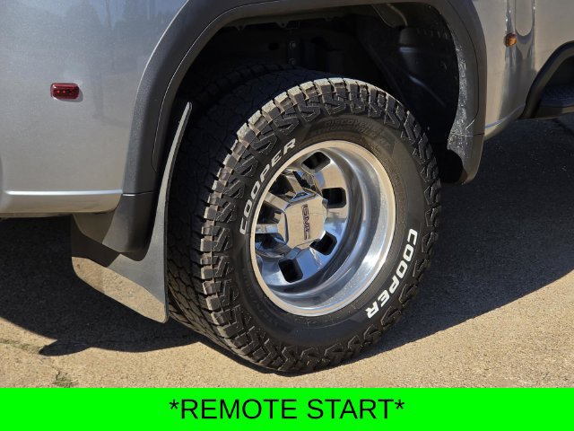 Used 2024 GMC Sierra 3500 SLT w/ Texas SLT Premium Package AWD/4WD image 12