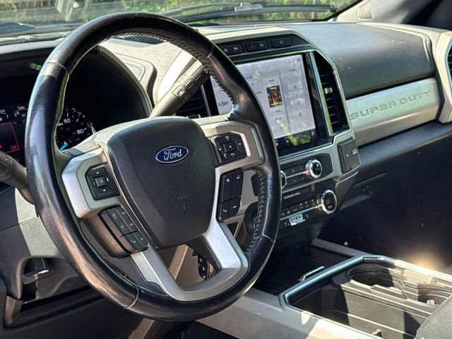 Used 2022 Ford F250 Lariat w/ Lariat Value Package AWD/4WD image 18
