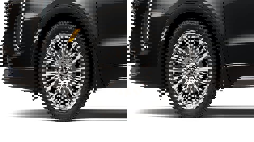 New 2025 Cadillac XT4 Premium Luxury image 33