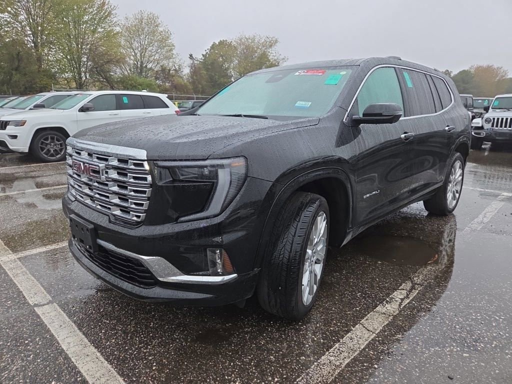 Used 2024 GMC Acadia Denali AWD/4WD image 2