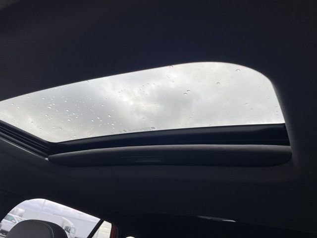 New 2026 Chevrolet Trax RS w/ Sunroof Package image 10