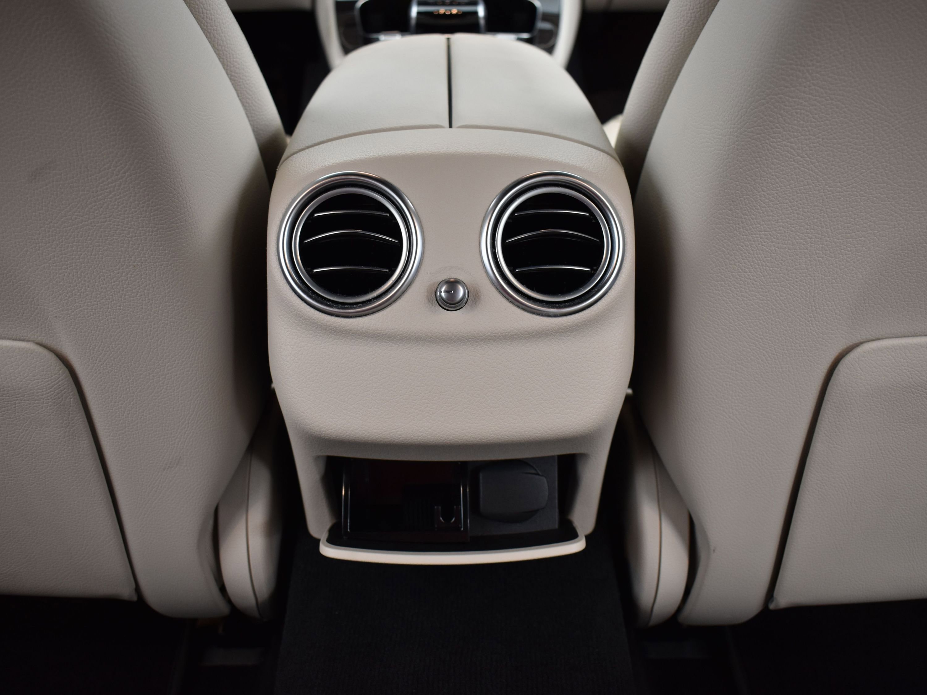 Used 2020 Mercedes-Benz E 350 E 350 image 17