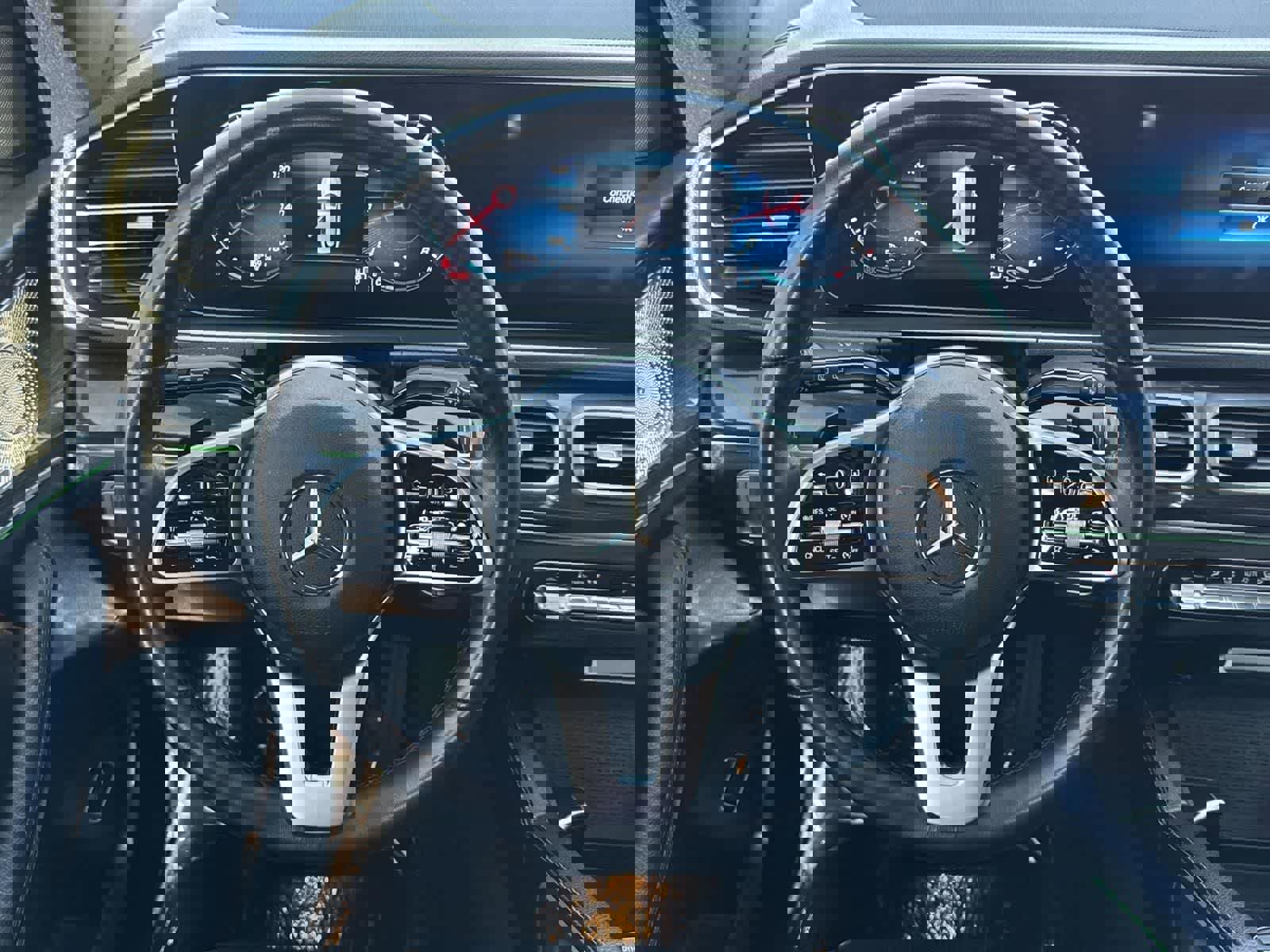 Used 2023 Mercedes-Benz GLE 350 image 21