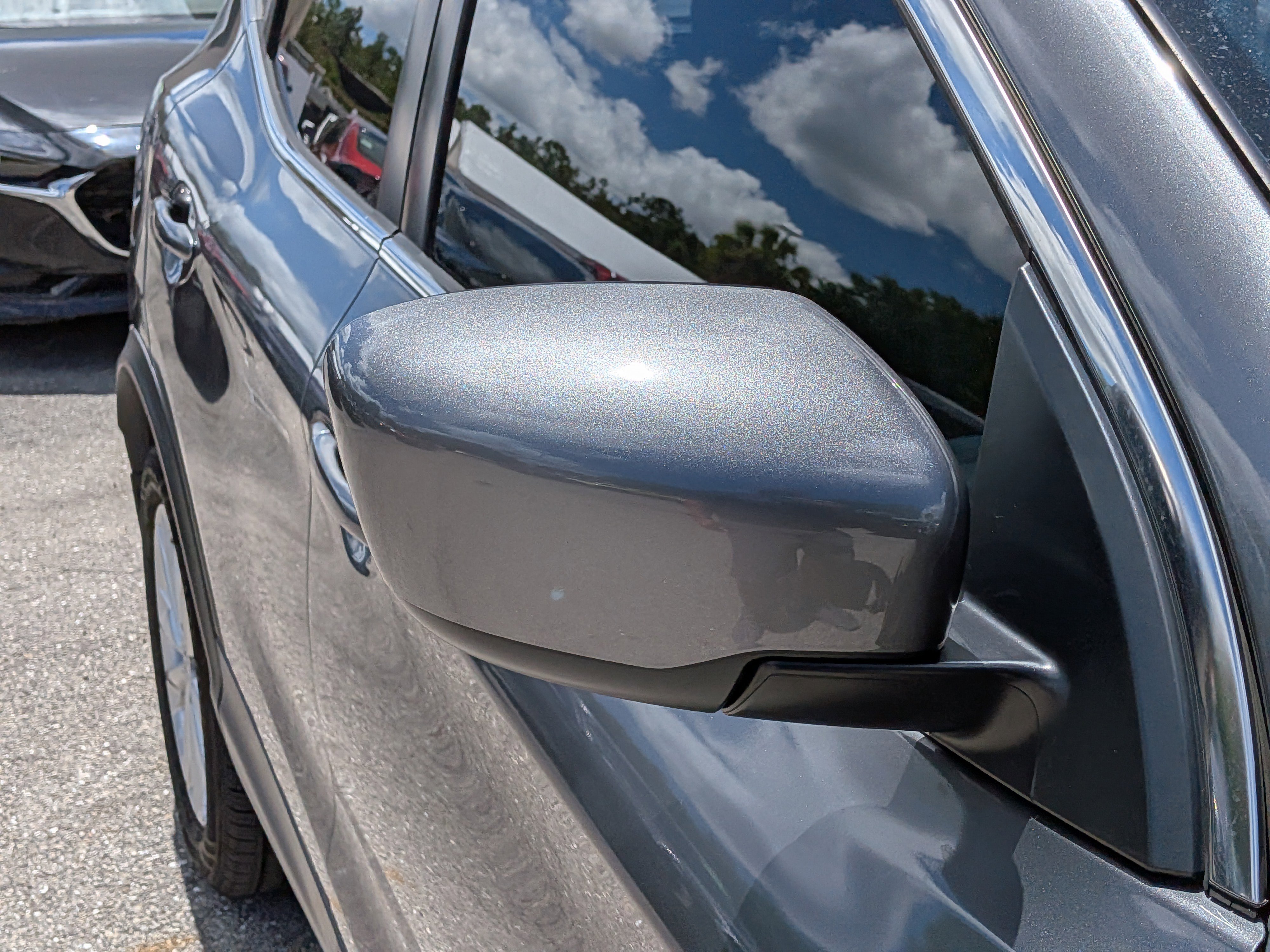 Used 2018 Nissan Rogue Sport S w/ S Appearance Package image 12