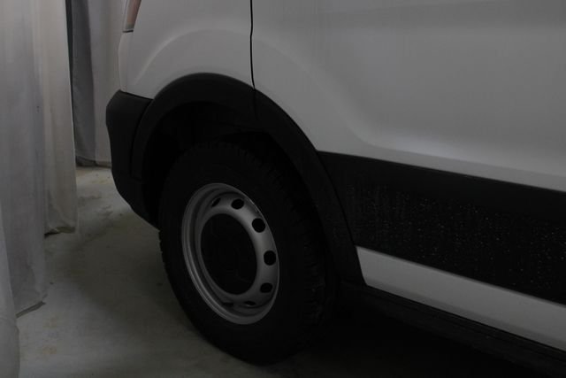New 2026 Ford Transit 250 148 Medium Roof w/ Load Area Protection Package RWD image 14